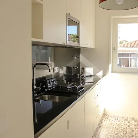 Trendy Heritage Apartment *